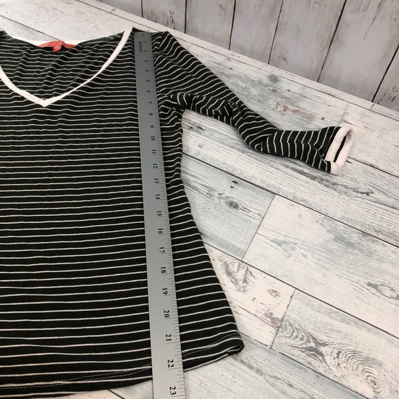 ModCloth 3/4 Sleeve Stripe V-Neck Top Medium - Picture 5 of 7